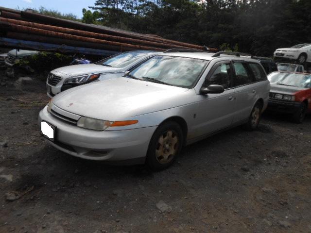 1G8JT84F62Y566817 - 2002 SATURN LW200 SILVER photo 2