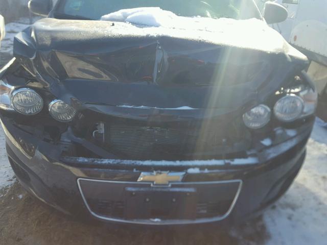 1G1JC5SH5F4166617 - 2015 CHEVROLET SONIC LT BLACK photo 9