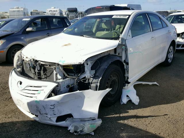 JTNBE46K893178420 - 2009 TOYOTA CAMRY BASE WHITE photo 2