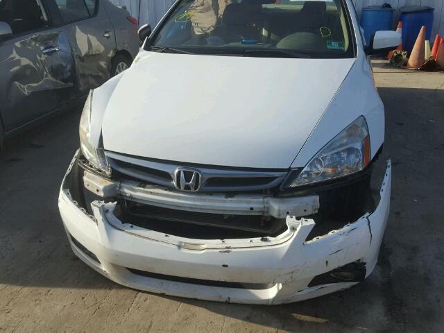 1HGCM56857A033156 - 2007 HONDA ACCORD EX WHITE photo 9