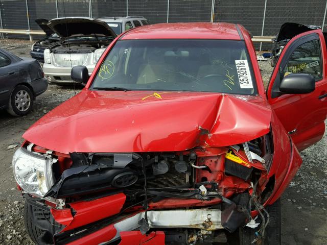 5TEKU72N95Z035108 - 2005 TOYOTA TACOMA DOU RED photo 7