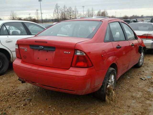 1FAHP34N36W126838 - 2006 FORD FOCUS ZX4 RED photo 4