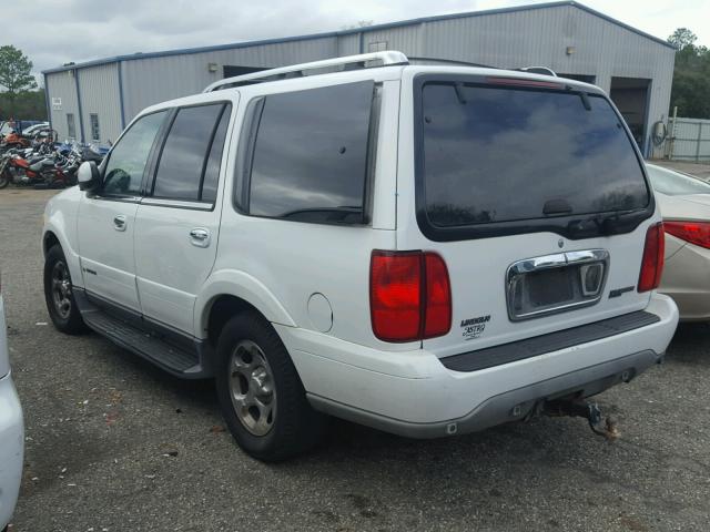 5LMEU27R72LJ16624 - 2002 LINCOLN NAVIGATOR WHITE photo 3