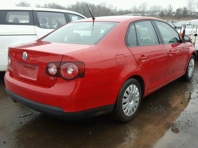 3VWJM71K69M065606 - 2009 VOLKSWAGEN JETTA S RED photo 4