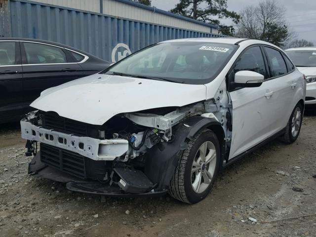 1FADP3F27EL446830 - 2014 FORD FOCUS SE WHITE photo 2