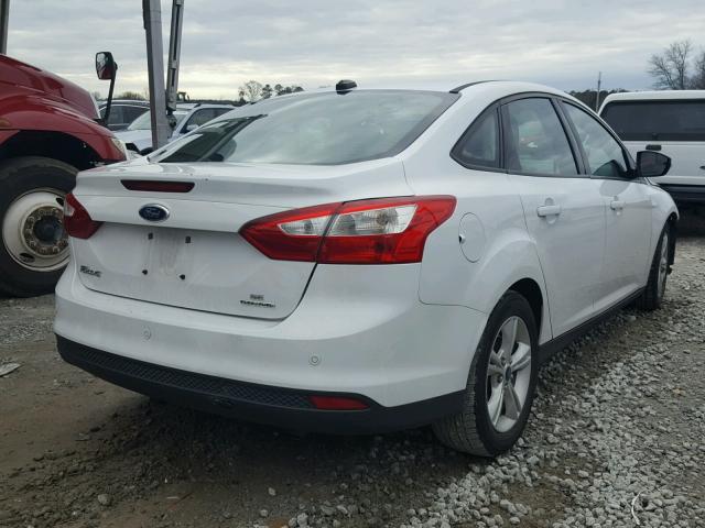 1FADP3F27EL446830 - 2014 FORD FOCUS SE WHITE photo 4