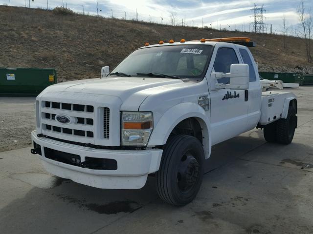 1FDXX47R88EC17022 - 2008 FORD F450 SUPER WHITE photo 2