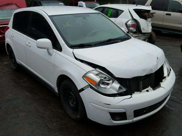 3N1BC1CP3BL500001 - 2011 NISSAN VERSA S WHITE photo 1