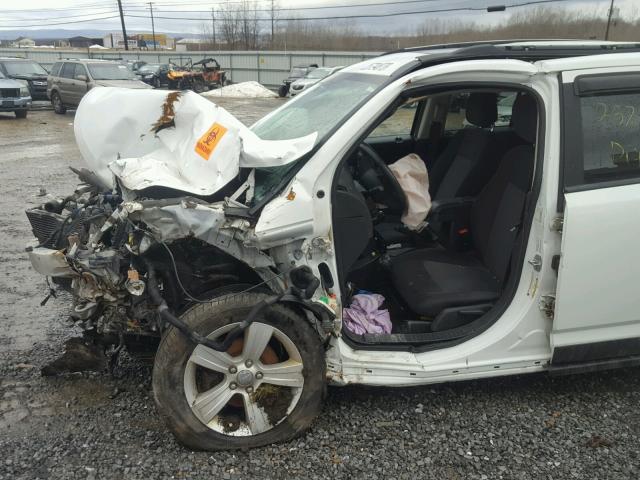 1C4NJDEB2DD261584 - 2013 JEEP COMPASS LA WHITE photo 9