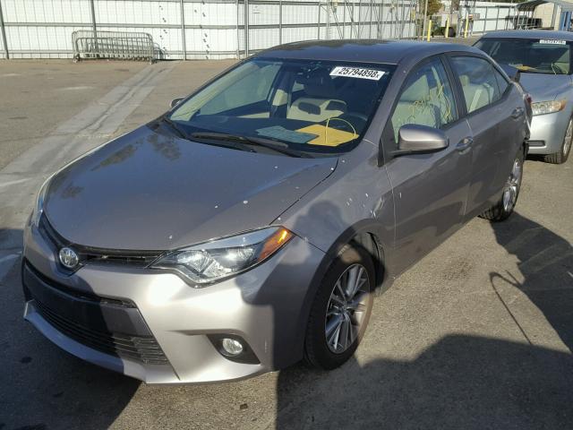 5YFBURHE1FP215483 - 2015 TOYOTA COROLLA L SILVER photo 2