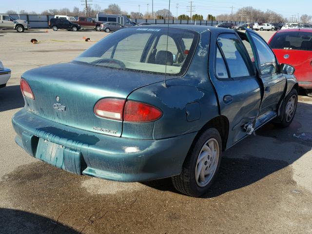 1G1JC5242W7167056 - 1998 CHEVROLET CAVALIER GREEN photo 4