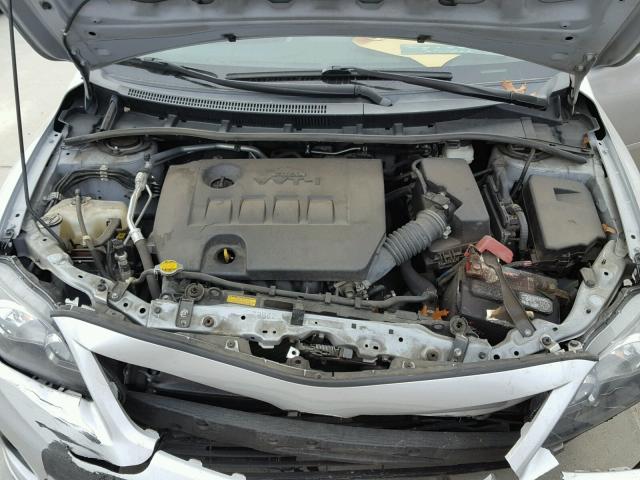 2T1BU4EE7CC832714 - 2012 TOYOTA COROLLA BA SILVER photo 7