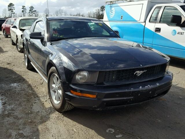 1ZVFT80N175266844 - 2007 FORD MUSTANG BLACK photo 1
