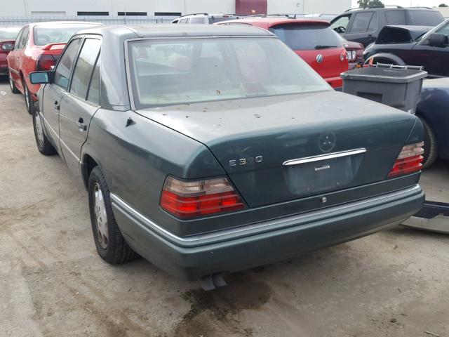 WDBEA32E2SC239238 - 1995 MERCEDES-BENZ E 320 BASE GREEN photo 3