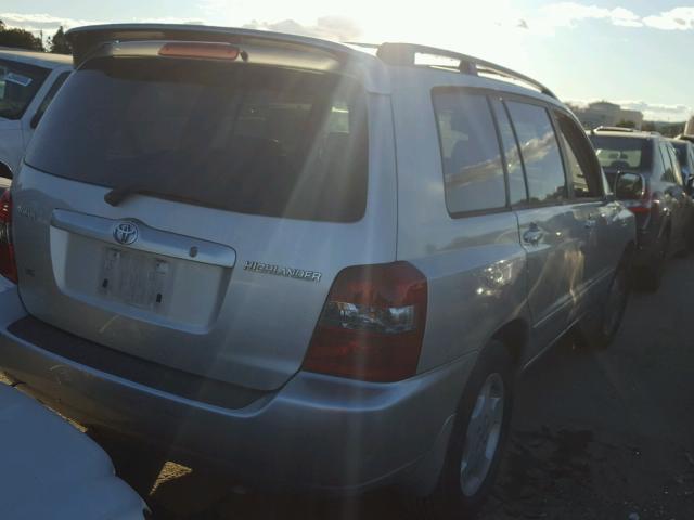 JTEDP21A350056565 - 2005 TOYOTA HIGHLANDER SILVER photo 4