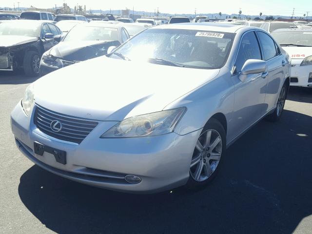 JTHBJ46G282187371 - 2008 LEXUS ES 350 SILVER photo 2