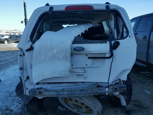 1FMCU0D76AKC80775 - 2010 FORD ESCAPE XLT WHITE photo 9