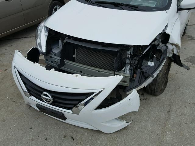 3N1CN7AP5GL902730 - 2016 NISSAN VERSA S WHITE photo 9