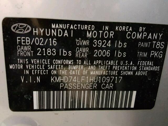 KMHD74LF1HU109717 - 2017 HYUNDAI ELANTRA SE SILVER photo 10