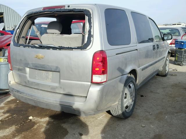 1GNDV23L86D203957 - 2006 CHEVROLET UPLANDER L 银色 照片 4