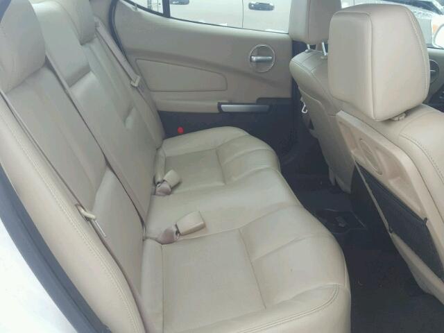 2G2WP552X71235487 - 2007 PONTIAC GRAND PRIX WHITE photo 6