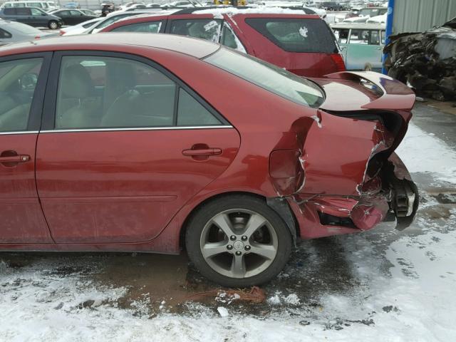 4T1BA30K75U509605 - 2005 TOYOTA CAMRY SE RED photo 9