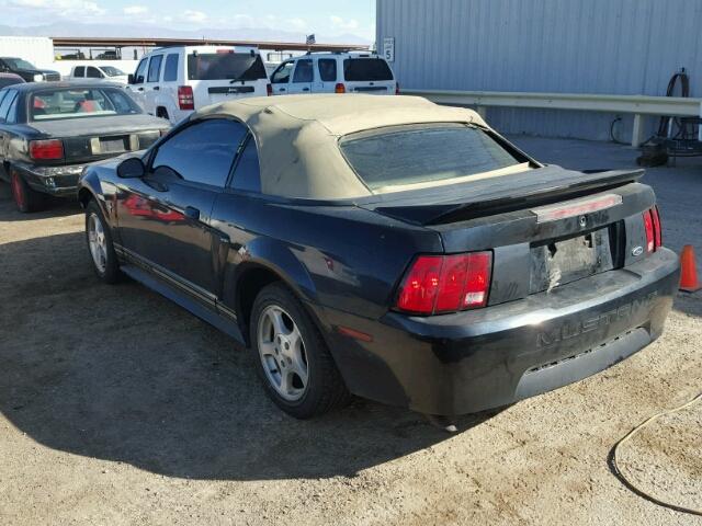 1FAFP4443YF235064 - 2000 FORD MUSTANG BLACK photo 3