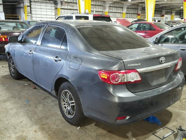 2T1BU4EE1DC966118 - 2013 TOYOTA COROLLA BA CHARCOAL photo 3