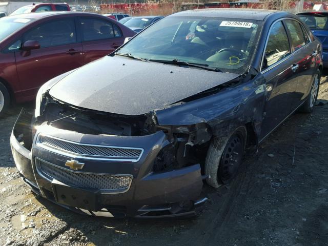 1G1ZE5E79A4121348 - 2010 CHEVROLET MALIBU LTZ ნაცრისფერი ფოტო 2