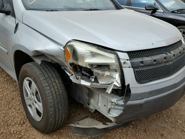 2CNDL13F756056672 - 2005 CHEVROLET EQUINOX LS SILVER photo 9