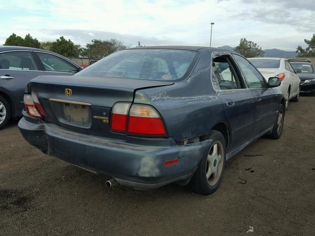 1HGCD5630TA133714 - 1996 HONDA ACCORD LX BLUE photo 4