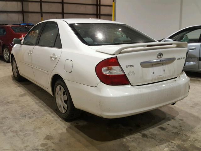 4T1BE32K44U291963 - 2004 TOYOTA CAMRY LE WHITE photo 3