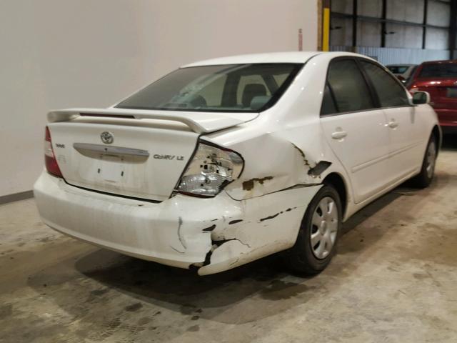 4T1BE32K44U291963 - 2004 TOYOTA CAMRY LE WHITE photo 4