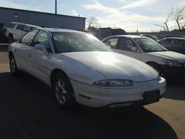 1G3GR62C6X4106227 - 1999 OLDSMOBILE AURORA WHITE photo 1