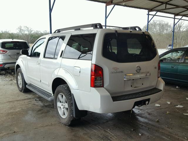 5N1AR18B58C637445 - 2008 NISSAN PATHFINDER WHITE photo 3