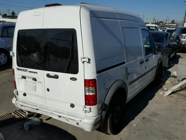 NM0LS7DN5BT047691 - 2011 FORD TRANSIT CO WHITE photo 4