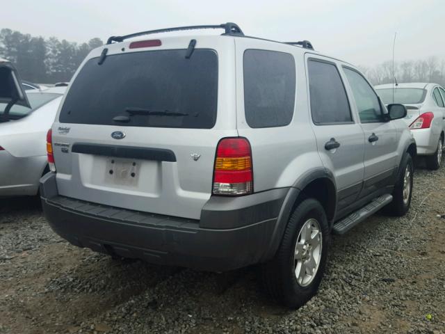 1FMCU03106KD25858 - 2006 FORD ESCAPE XLT SILVER photo 4