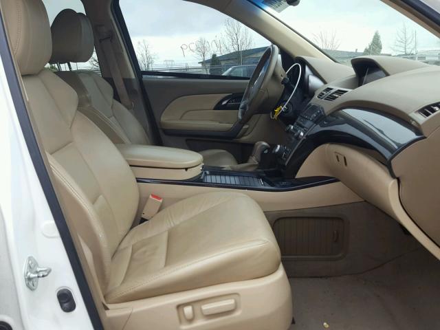 2HNYD28639H512169 - 2009 ACURA MDX TECHNO WHITE photo 5