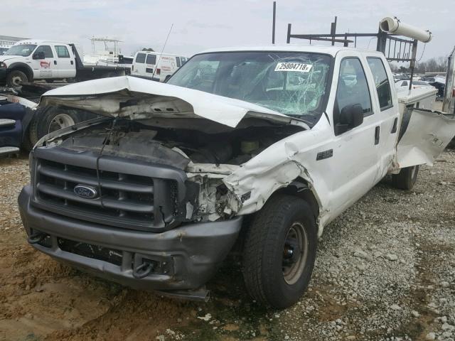 1FDSW30S73EC10415 - 2003 FORD F350 SRW S WHITE photo 2