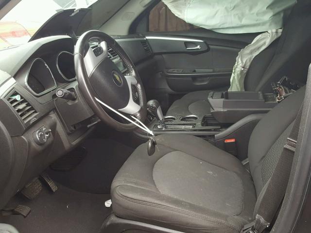 1GNKRGED7BJ291832 - 2011 CHEVROLET TRAVERSE L GRAY photo 5