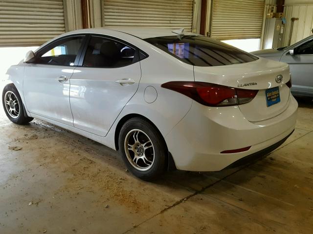 5NPDH4AE2GH712373 - 2016 HYUNDAI ELANTRA SE WHITE photo 3