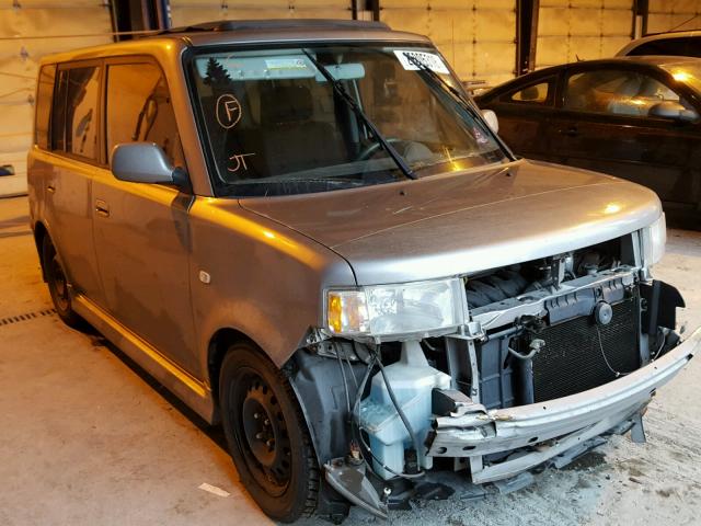 JTLKT324340158697 - 2004 TOYOTA SCION XB GRAY photo 1