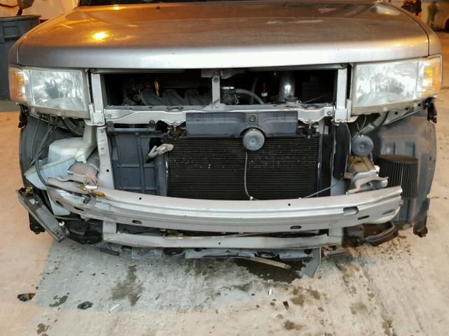JTLKT324340158697 - 2004 TOYOTA SCION XB 灰色 照片 9