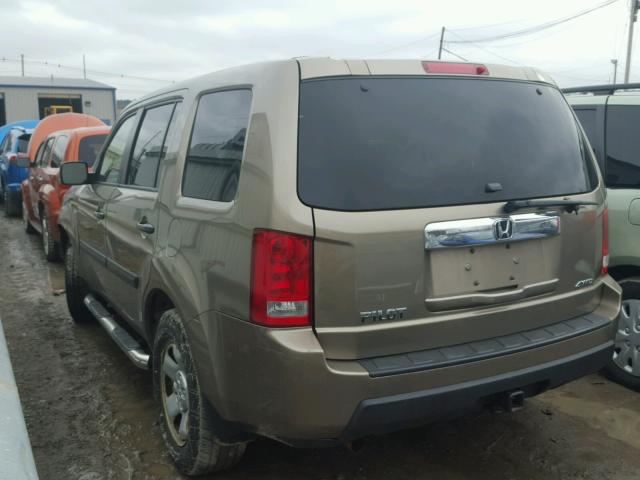 5FNYF4H20BB019232 - 2011 HONDA PILOT LX BROWN photo 3