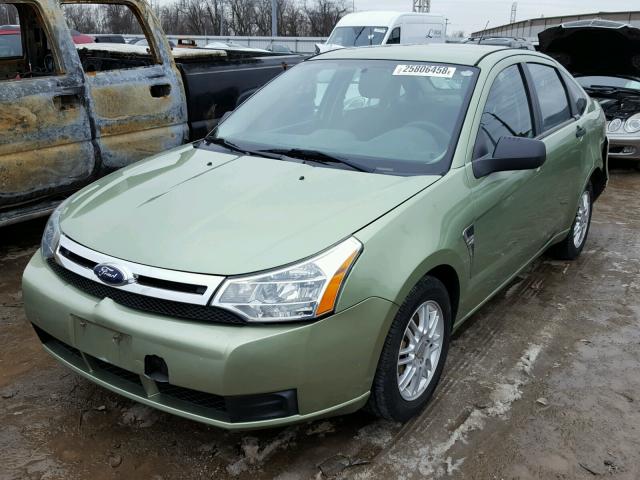 1FAHP35NX8W178825 - 2008 FORD FOCUS SE GREEN photo 2