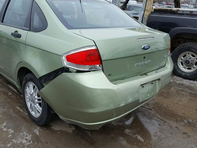 1FAHP35NX8W178825 - 2008 FORD FOCUS SE GREEN photo 9