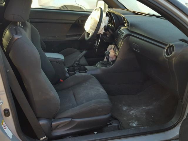 JTKJF5C71C3030645 - 2012 TOYOTA SCION TC 灰色 照片 5