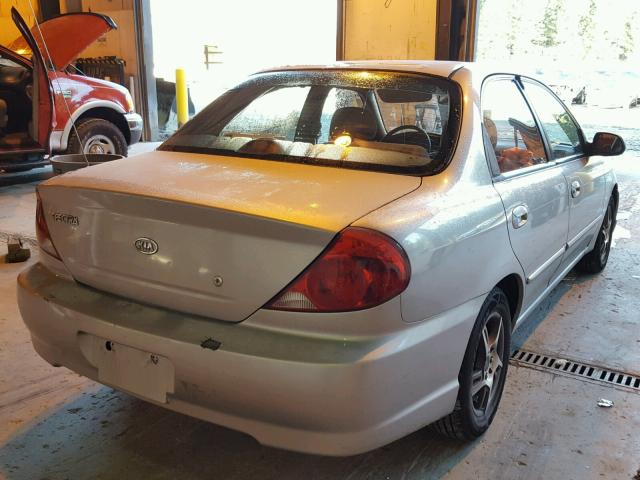 KNAFB121135272495 - 2003 KIA SPECTRA BA SILVER photo 4