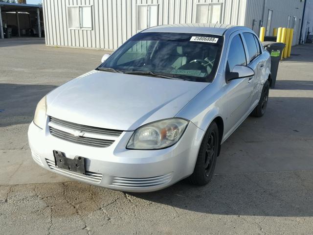 1G1AL58F487182136 - 2008 CHEVROLET COBALT LT SILVER photo 2