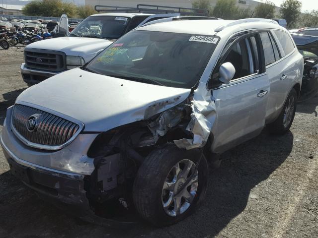 5GALVCED3AJ136406 - 2010 BUICK ENCLAVE CX SILVER photo 2